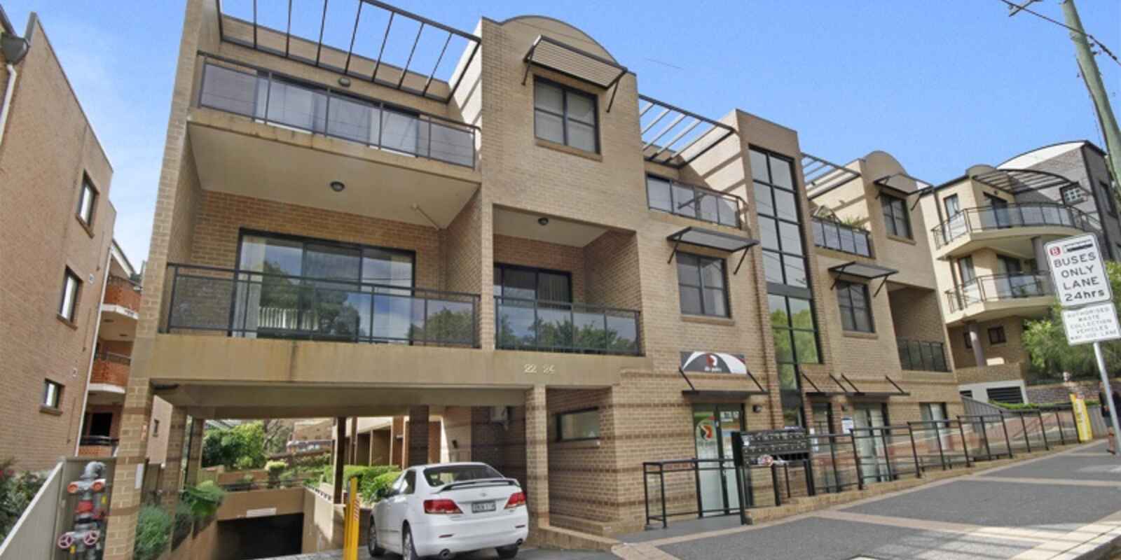 15/22-24 Pitt Street Parramatta