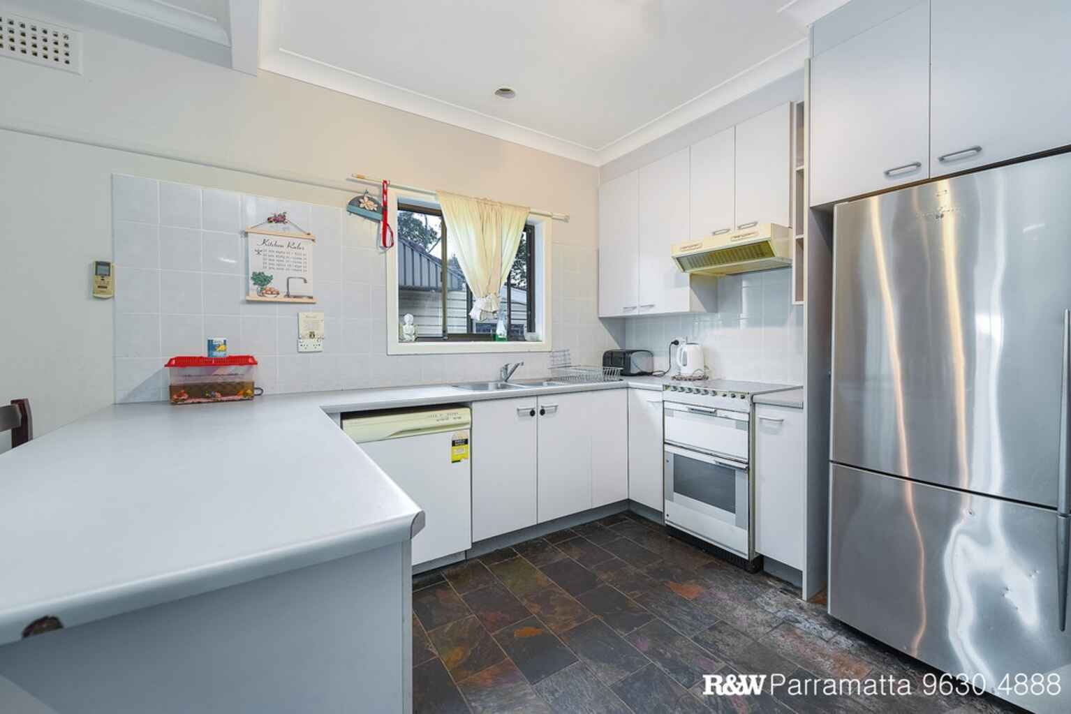 9 Cardigan Street Guildford