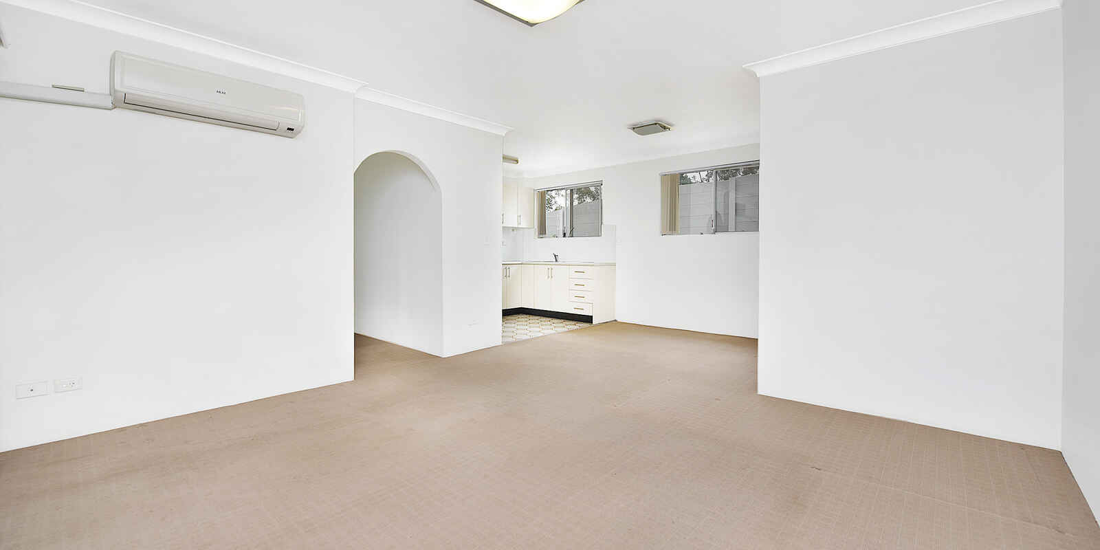 2/18 Crown Street Granville