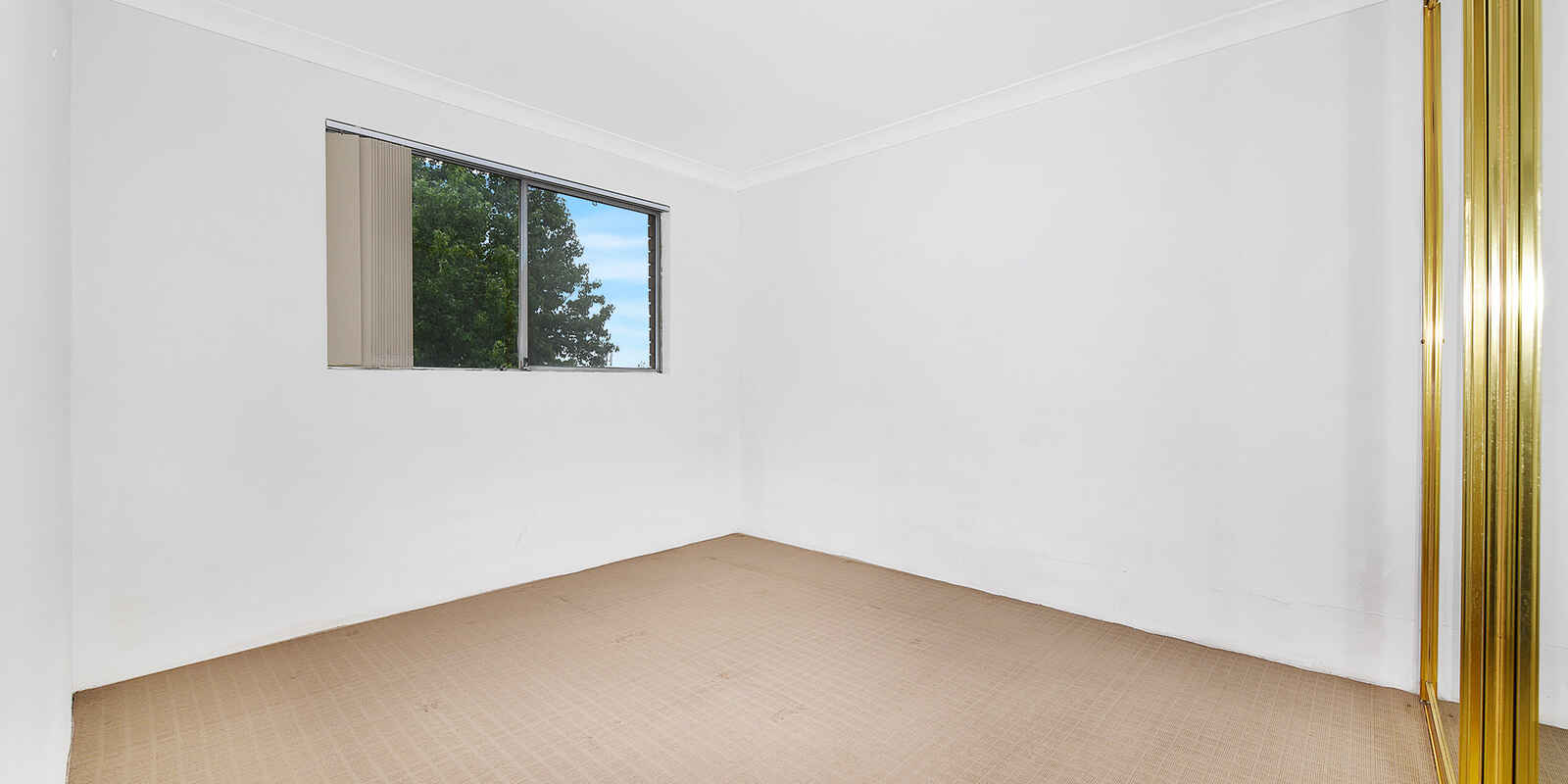 2/18 Crown Street Granville