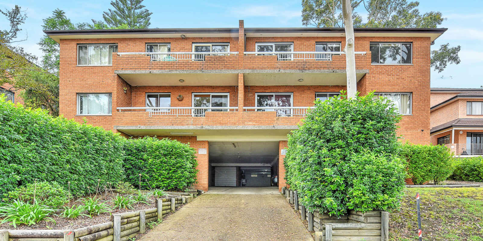 2/534 Church Street North Parramatta