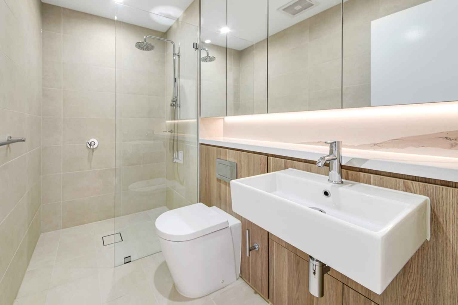 A1.804/158 Hawkesbury Road Westmead