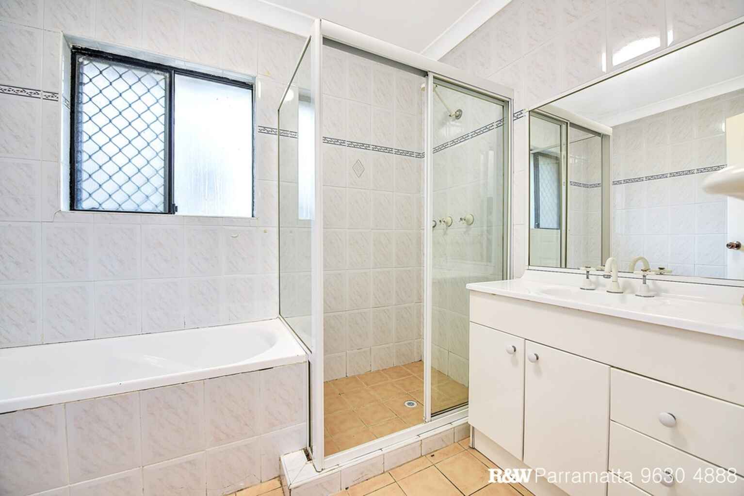 15/49 Calliope Street Guildford