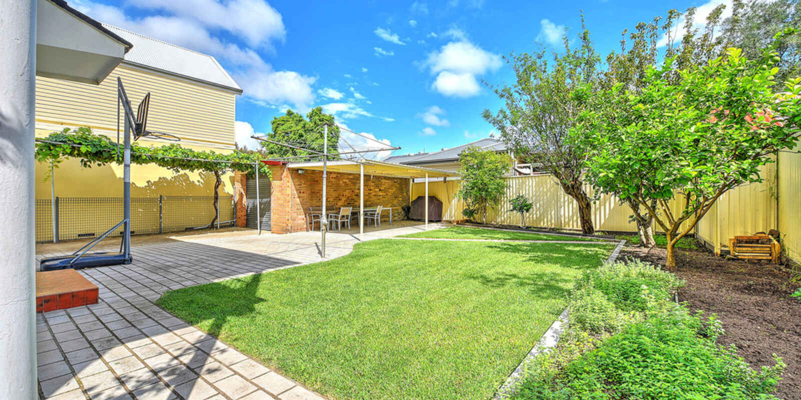 112 Railway Parade Granville