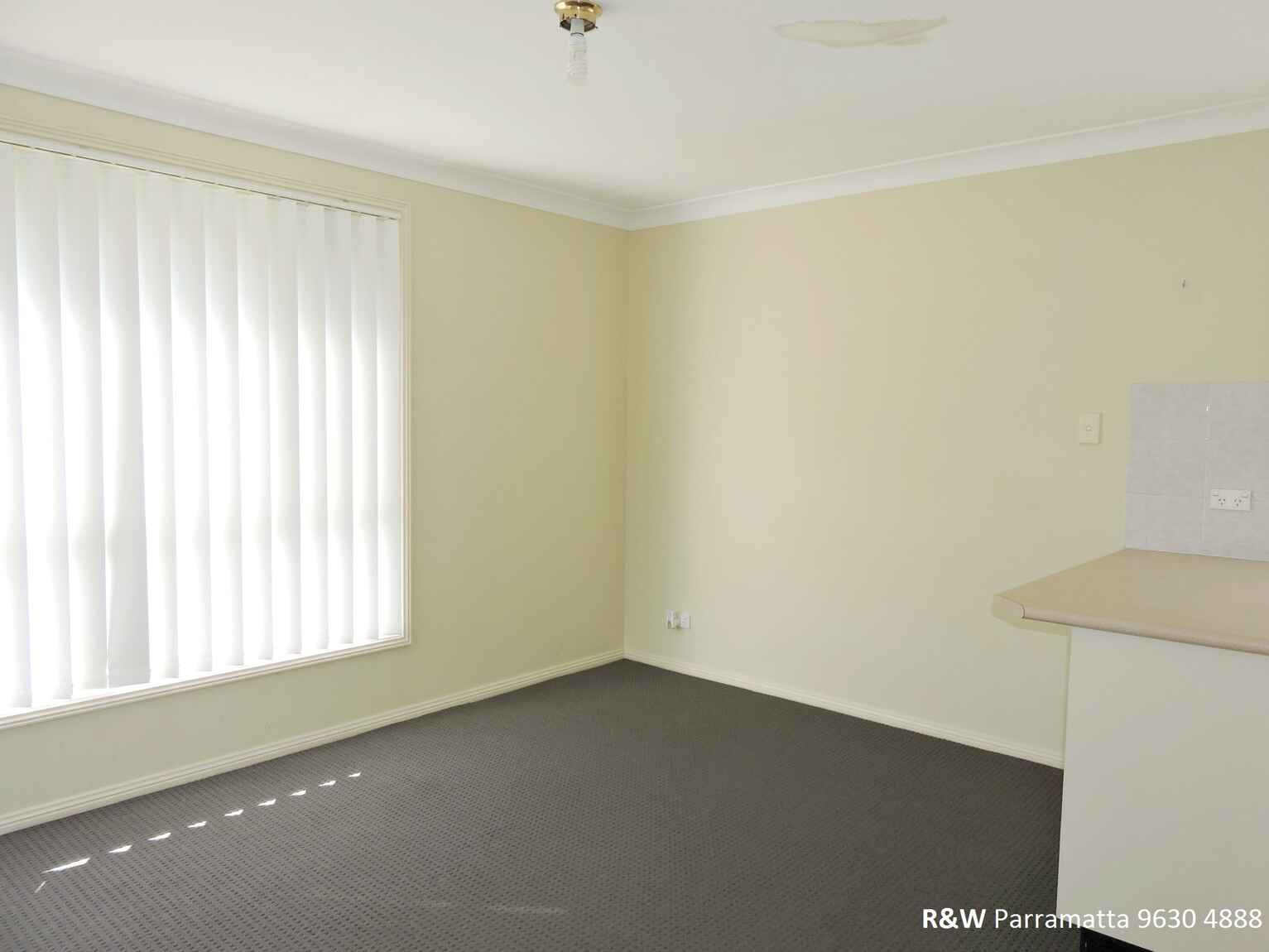 2/154 Donohue Street Kings Park