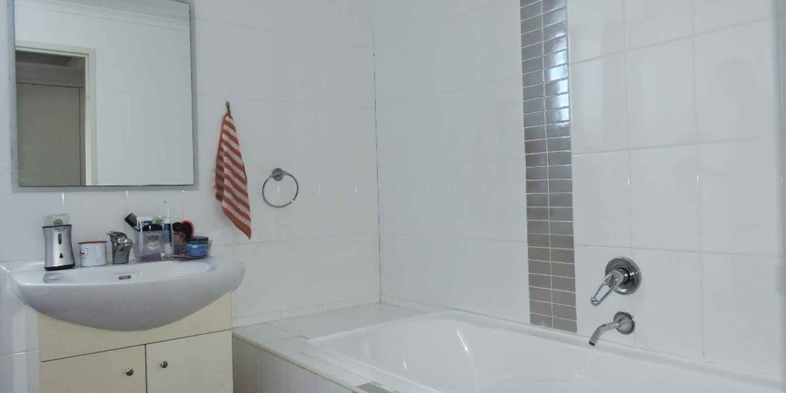 94/32 Mons Road Westmead