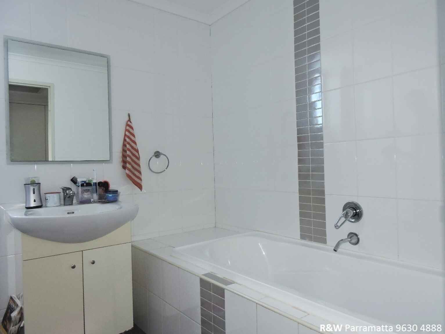 94/32 Mons Road Westmead