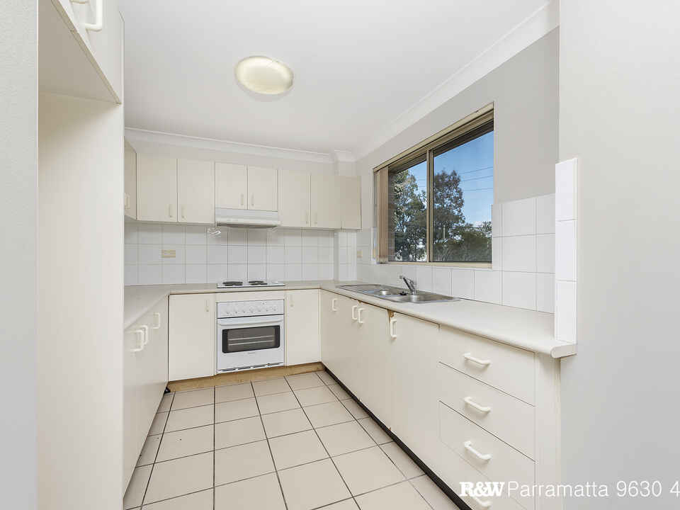 8/66-68 Pitt Street Parramatta