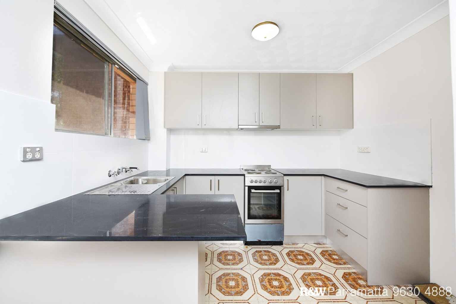 1/22 Elizabeth Street Parramatta