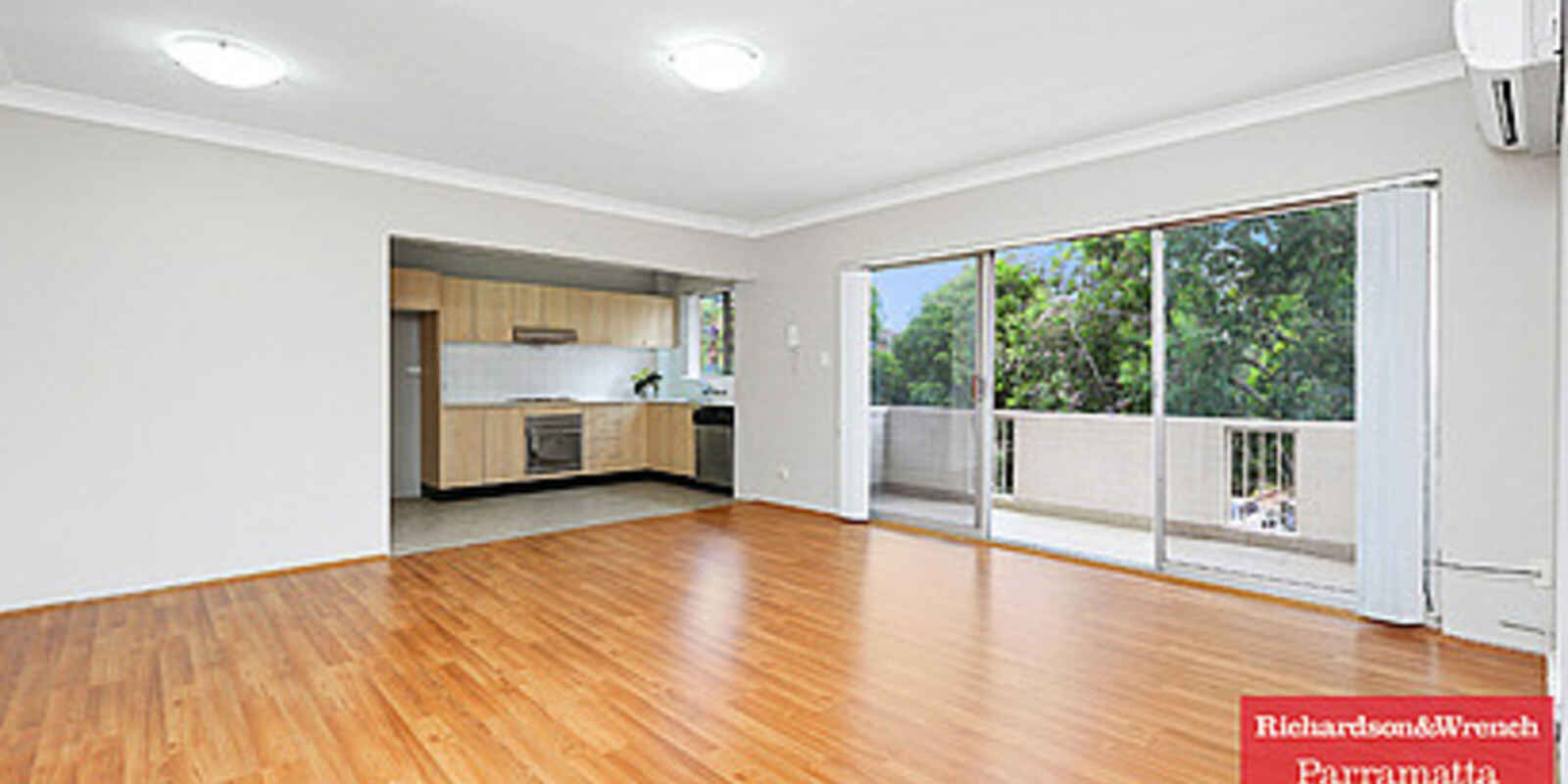 4/10-12 Thomas Street Parramatta