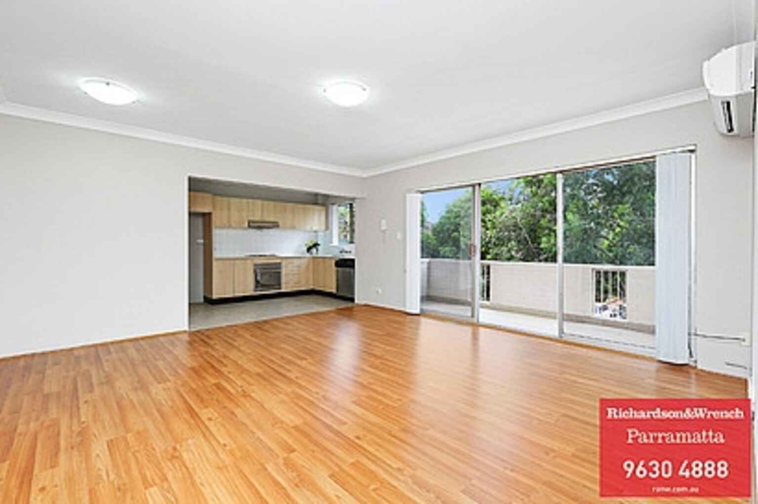 4/10-12 Thomas Street Parramatta