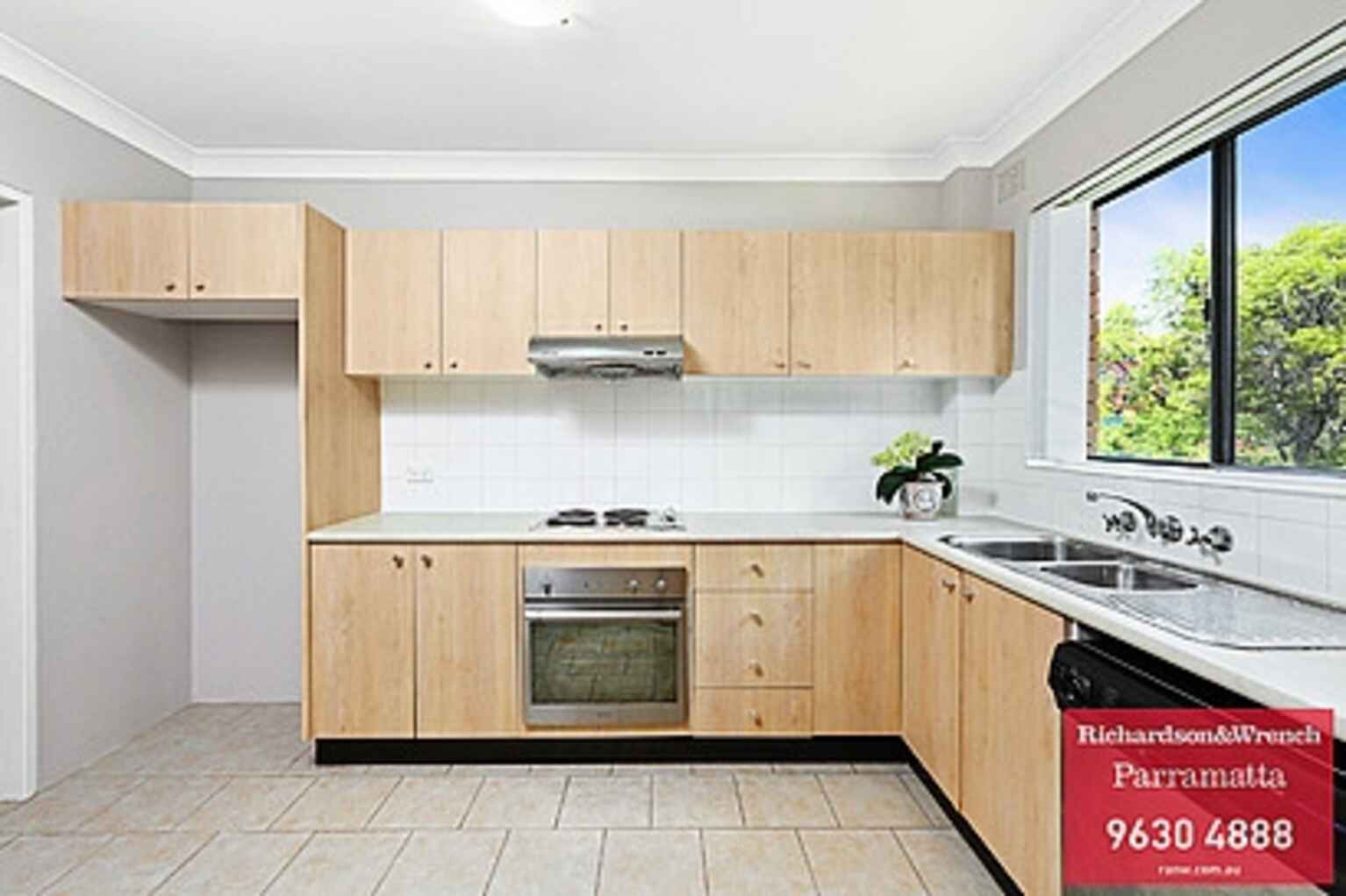 4/10-12 Thomas Street Parramatta