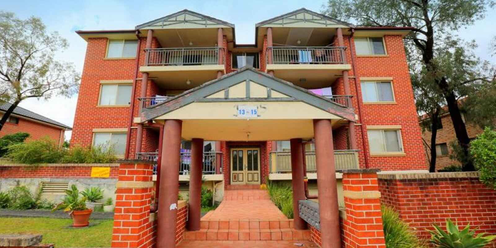 4/13-15 Cairds Avenue Bankstown