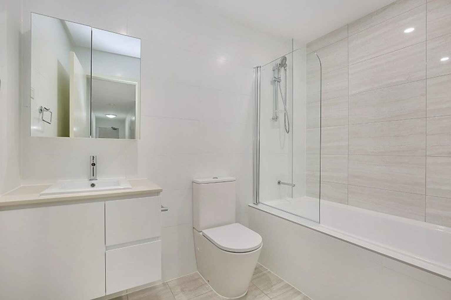 7/4-6 Good Street Westmead