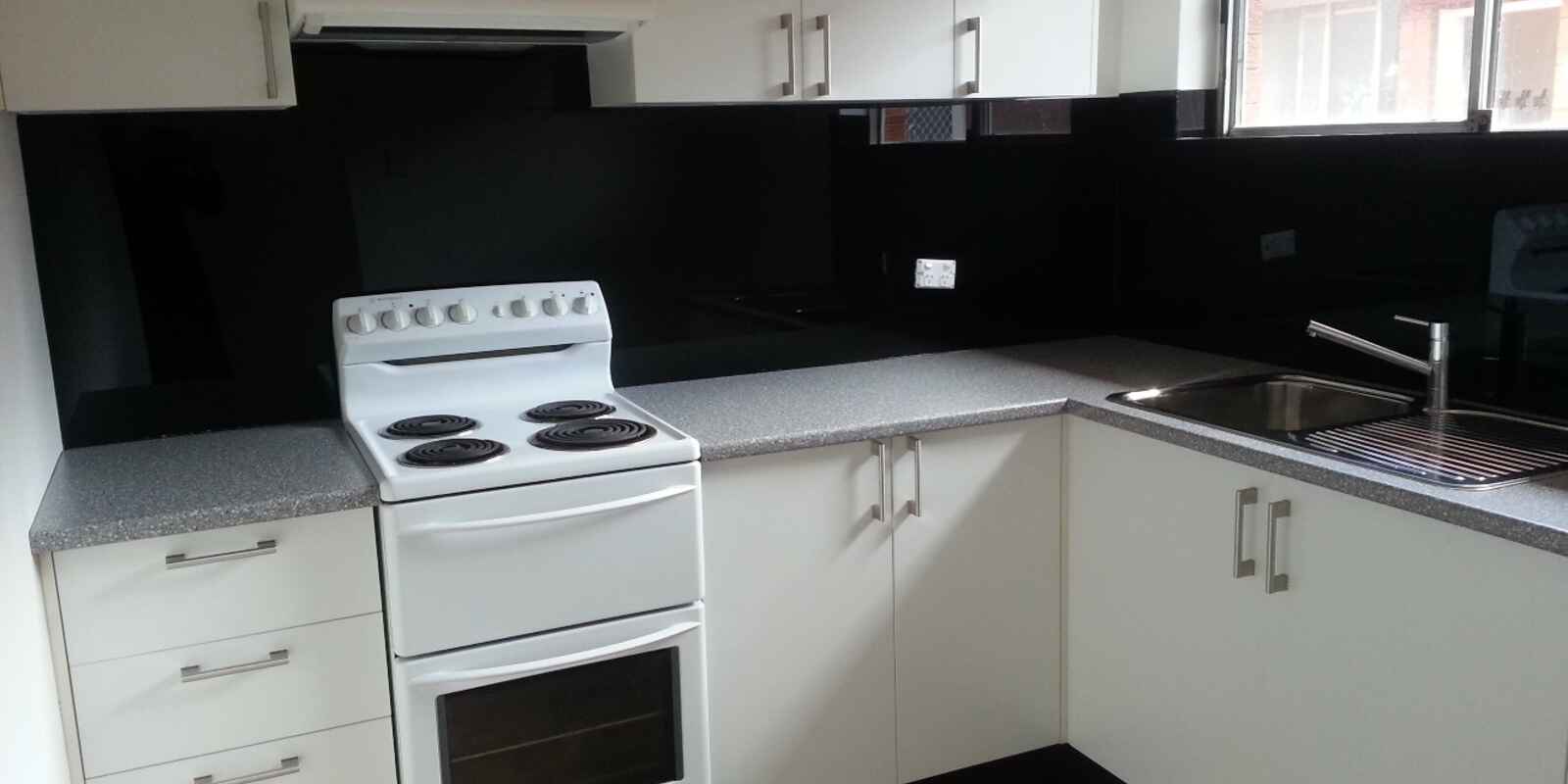 19/11-13 Queens Avenue Parramatta