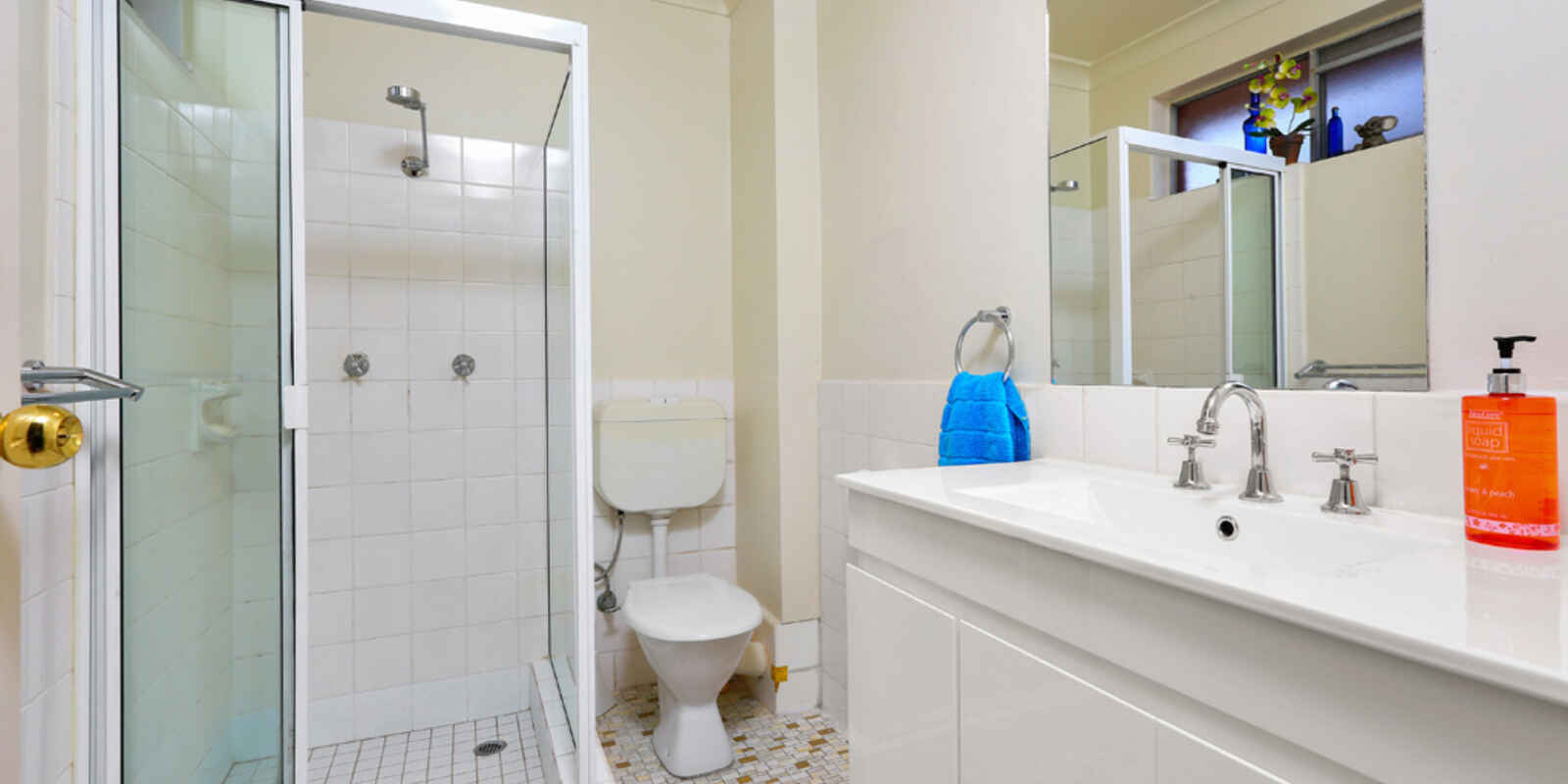 19/11-13 Queens Avenue Parramatta