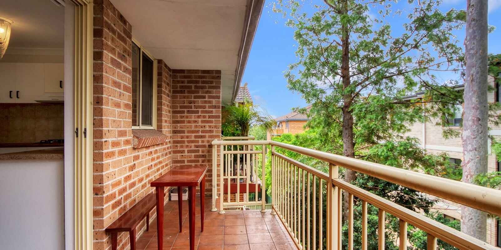 7/64 Clyde Street Guildford