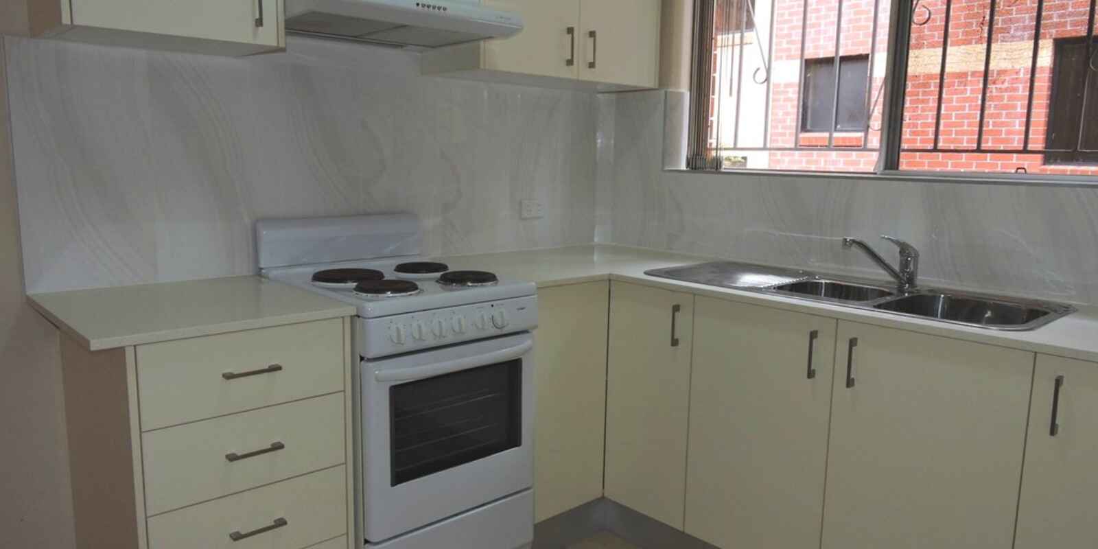 1/32 Fennell Street North Parramatta