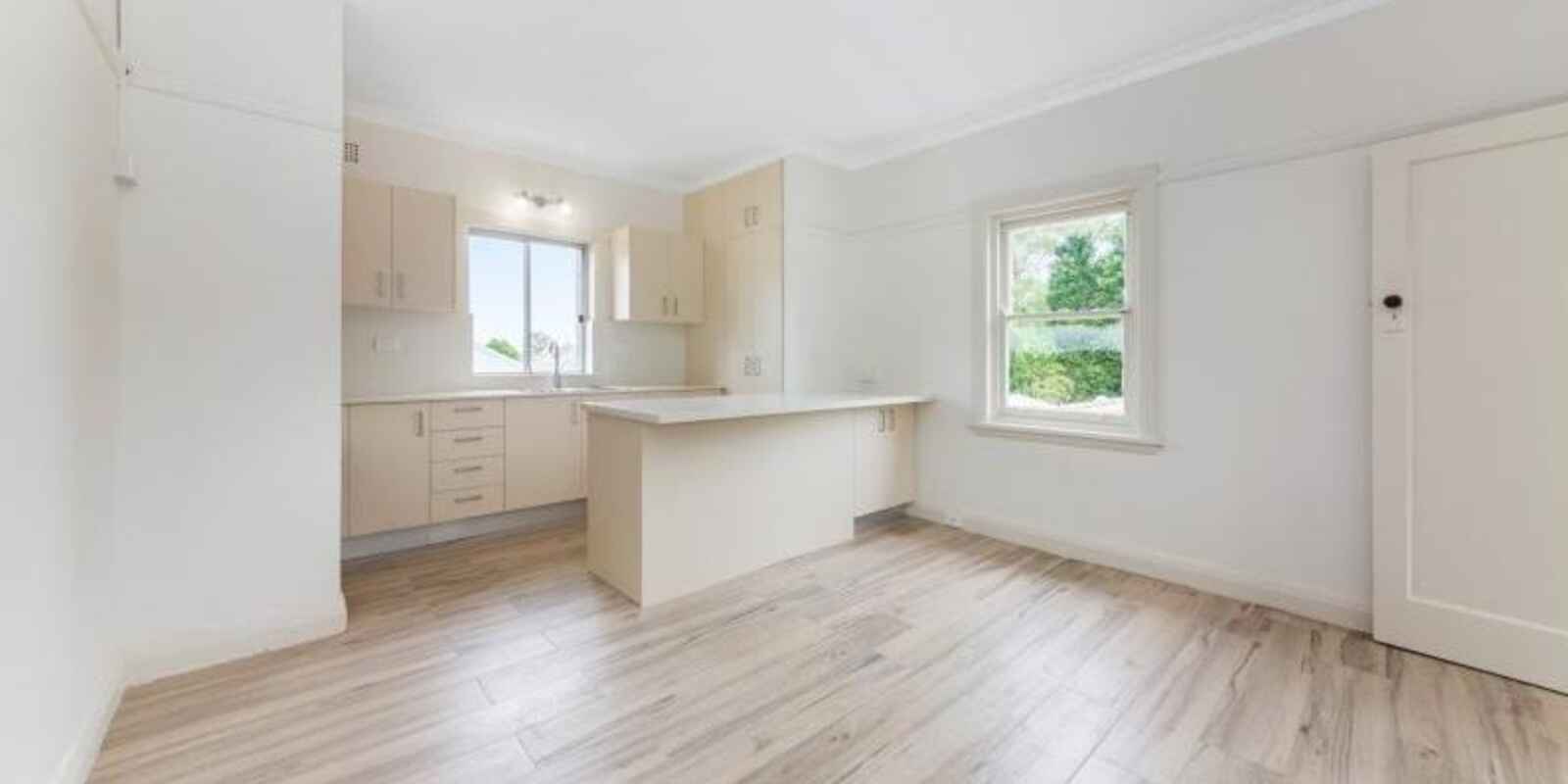 2/10 Prince Street North Parramatta 2/10 Prince Street North Parramatta