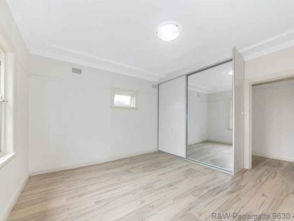 2/10 Prince Street North Parramatta