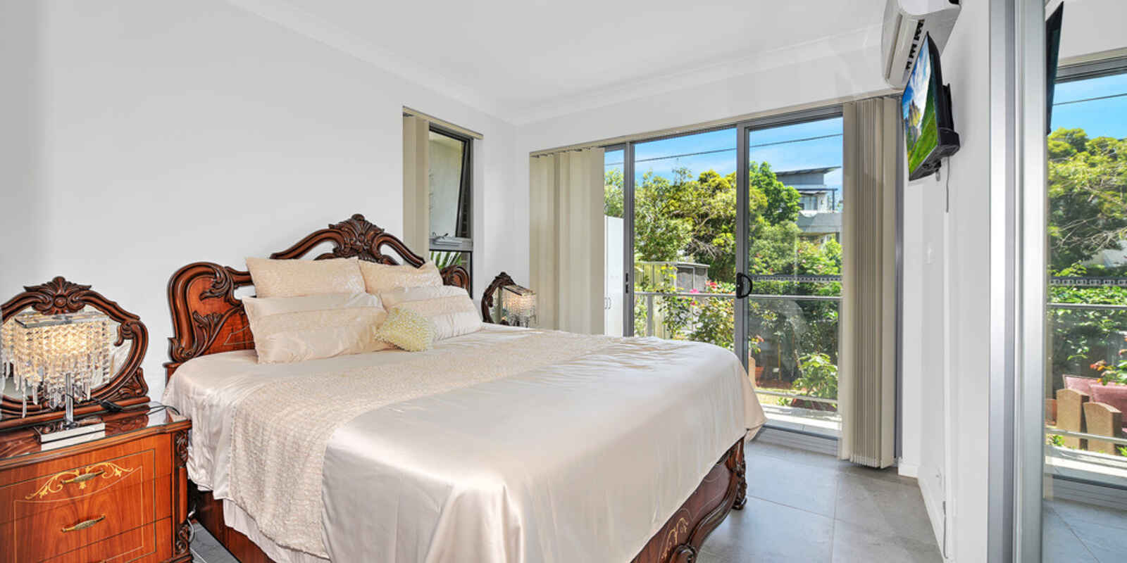 14/212 William Street Granville