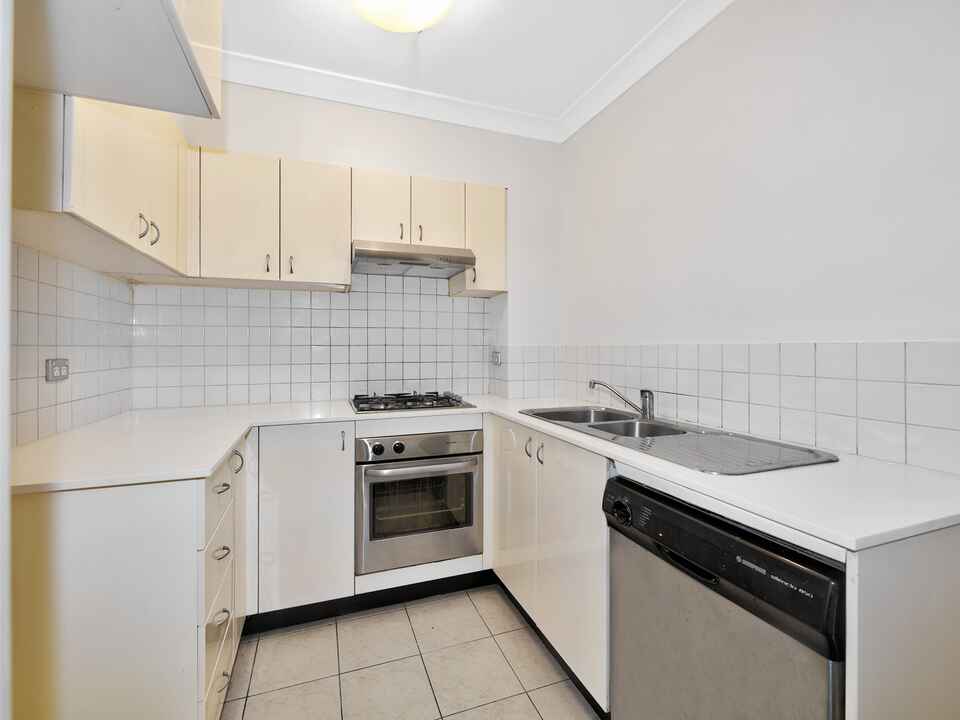 31/18 Sorrell Street Parramatta