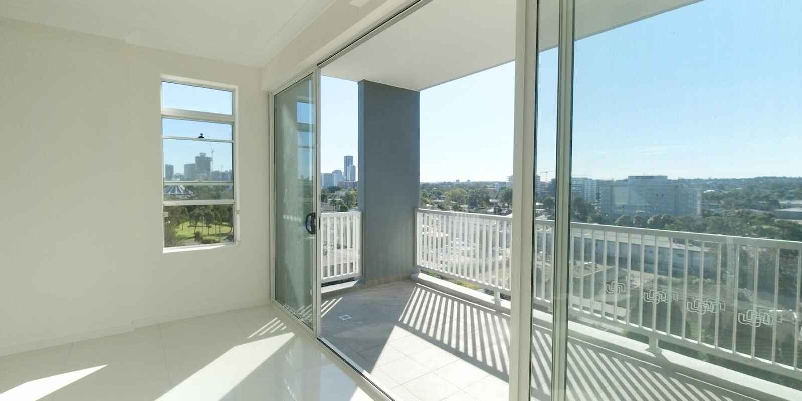 701/10 Hope Street Rosehill