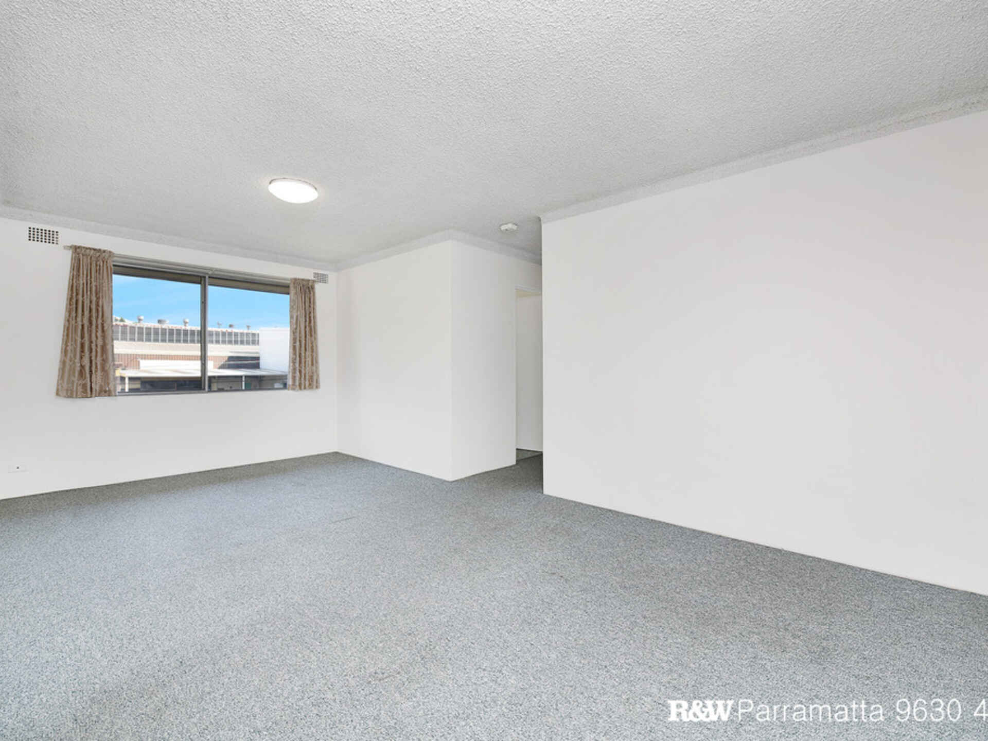 10/3 Dunlop Street North Parramatta