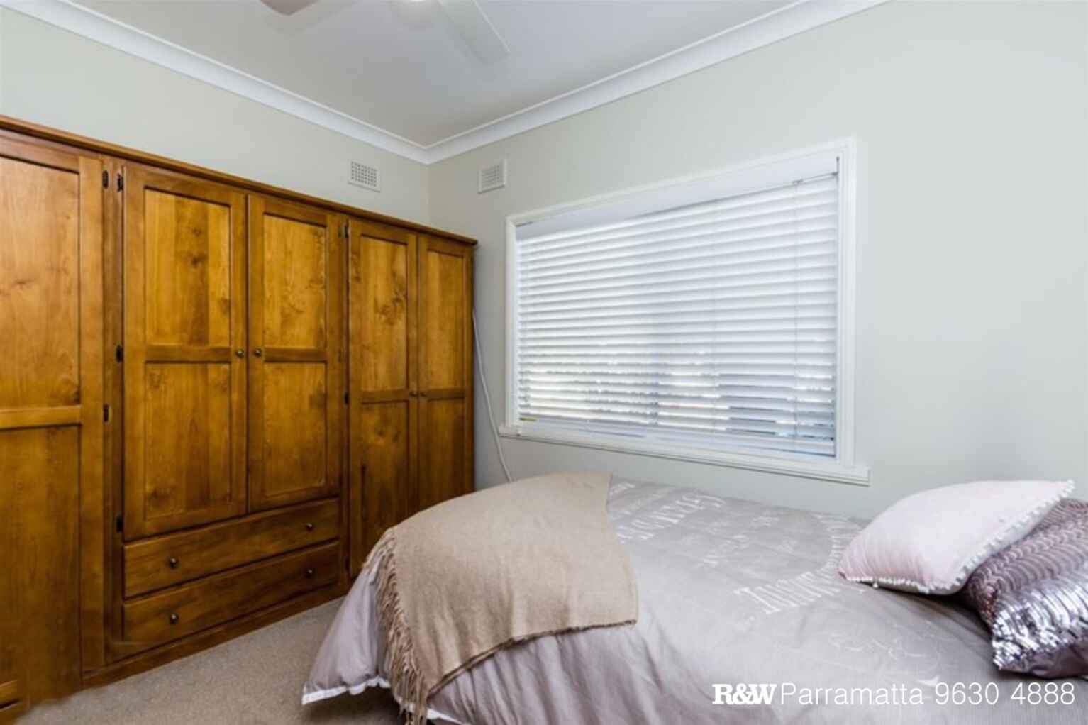 17 Crossland Street Merrylands