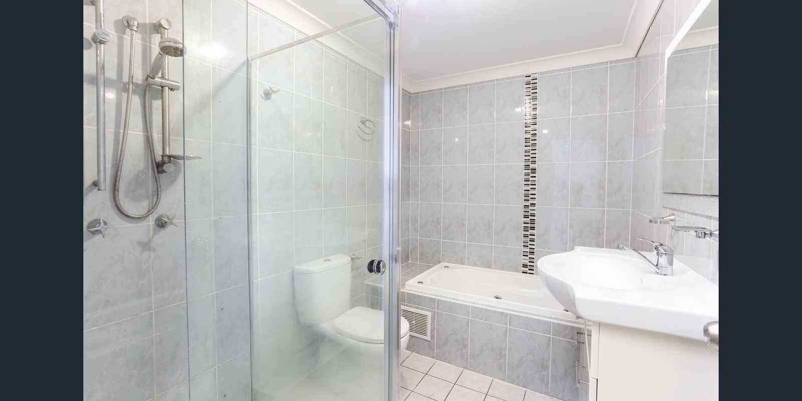 46 548-556 Woodville Road Guildford 46 548-556 Woodville Road Guildford