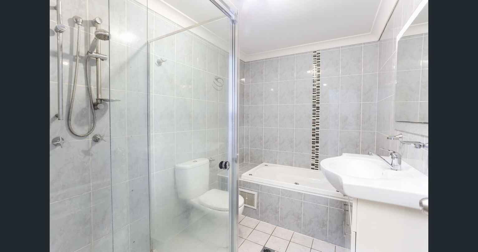 46 548-556 Woodville Road Guildford