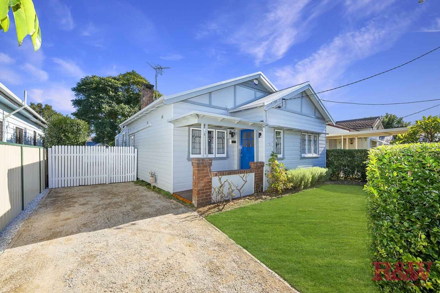 16 O'Neill Street Granville 16 O'Neill Street Granville