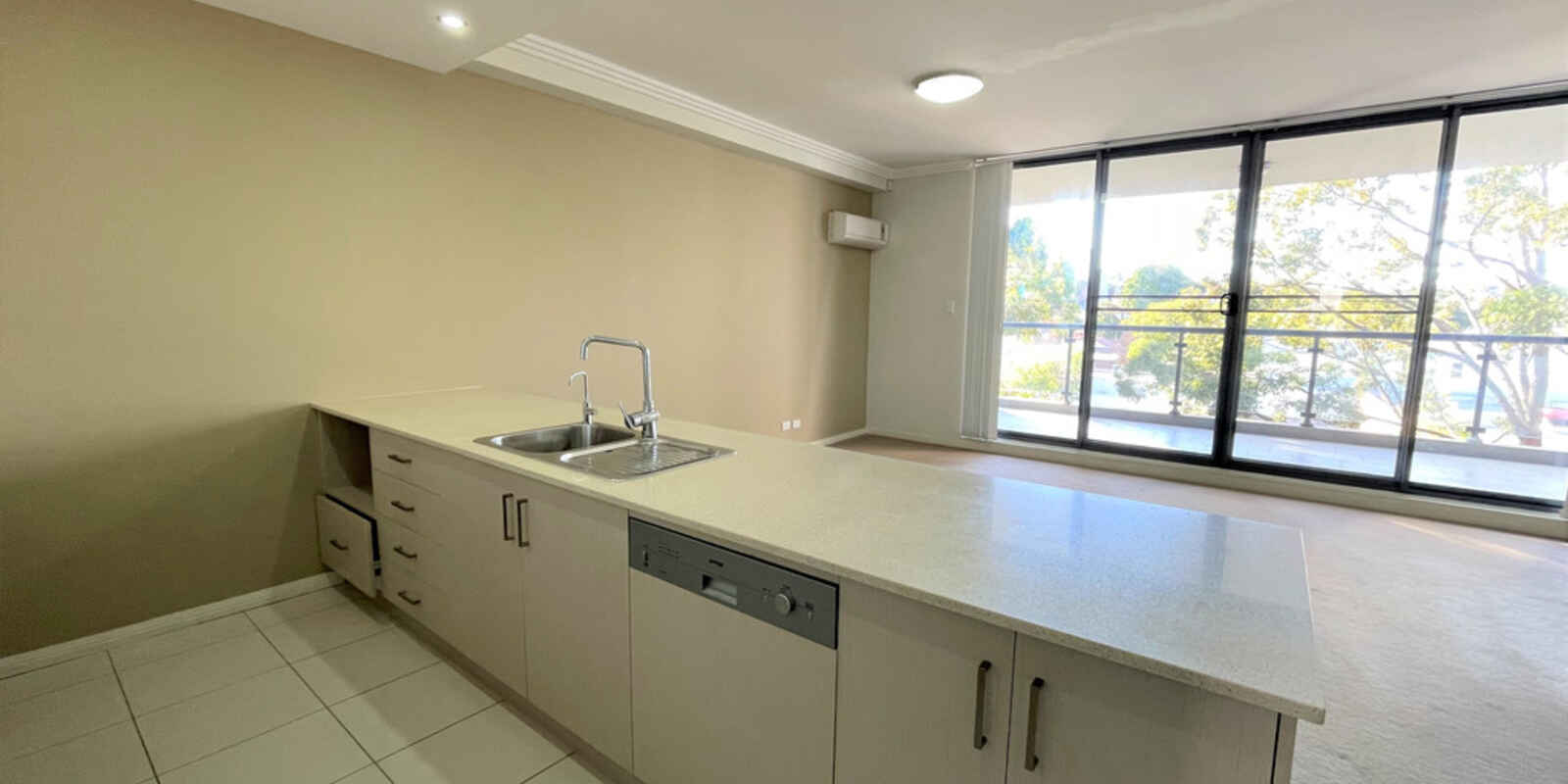 136/20 Victoria Road Parramatta