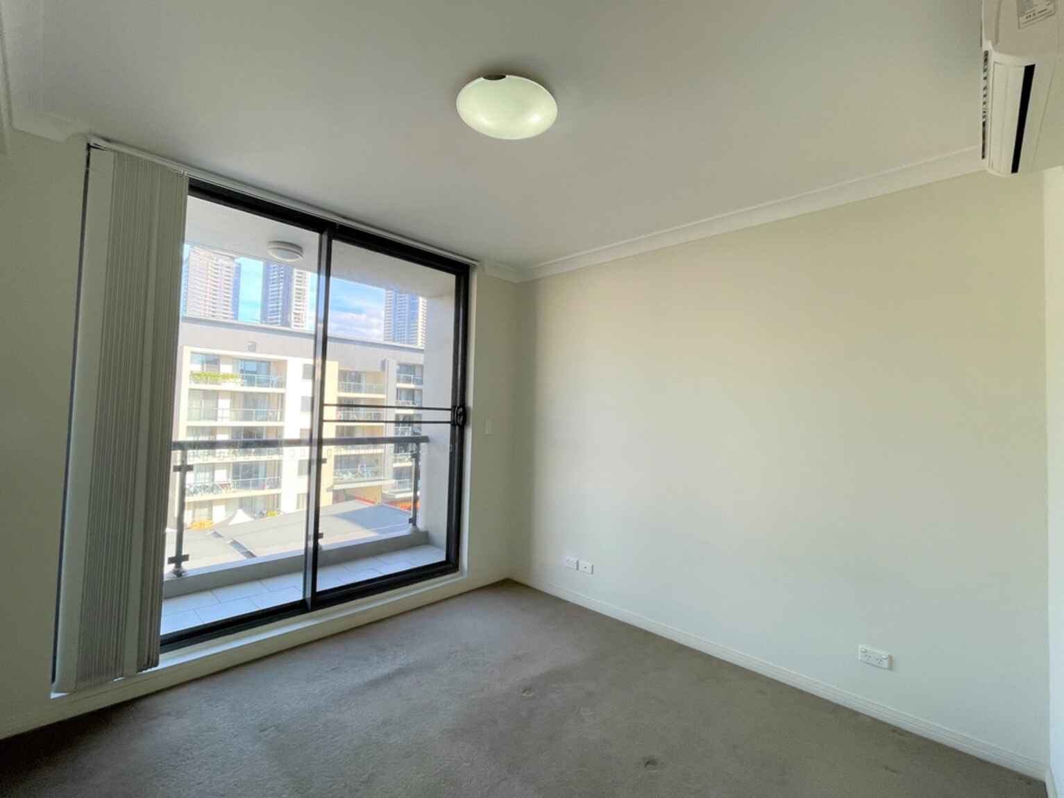 136/20 Victoria Road Parramatta