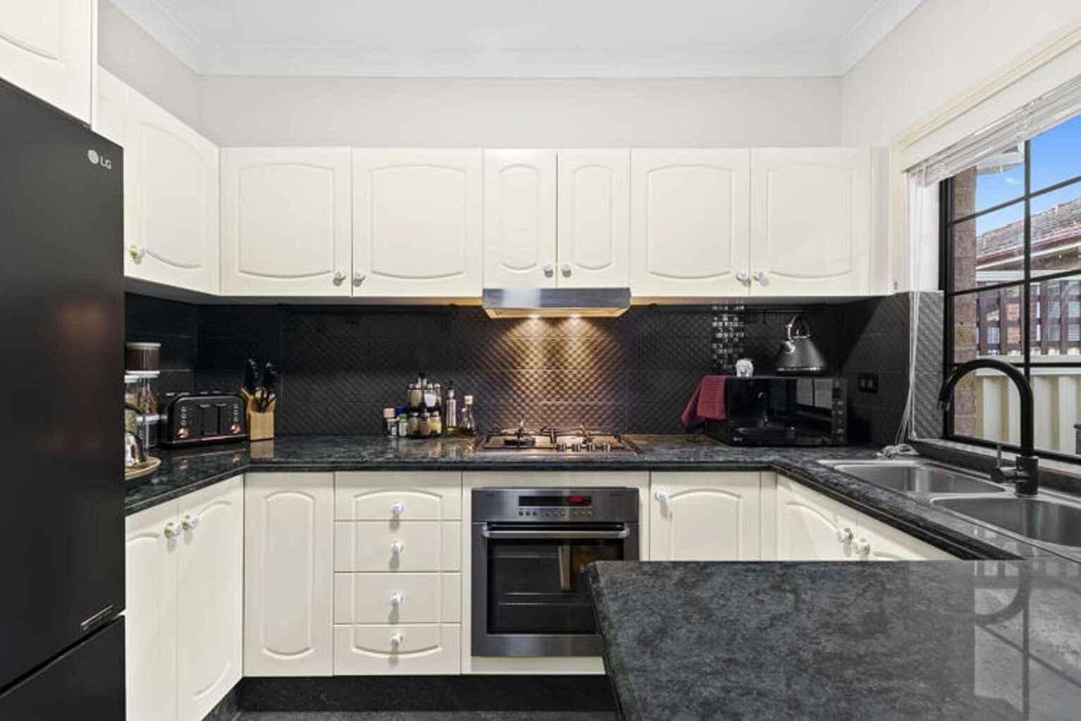 7/11-11A Ellis Street Merrylands