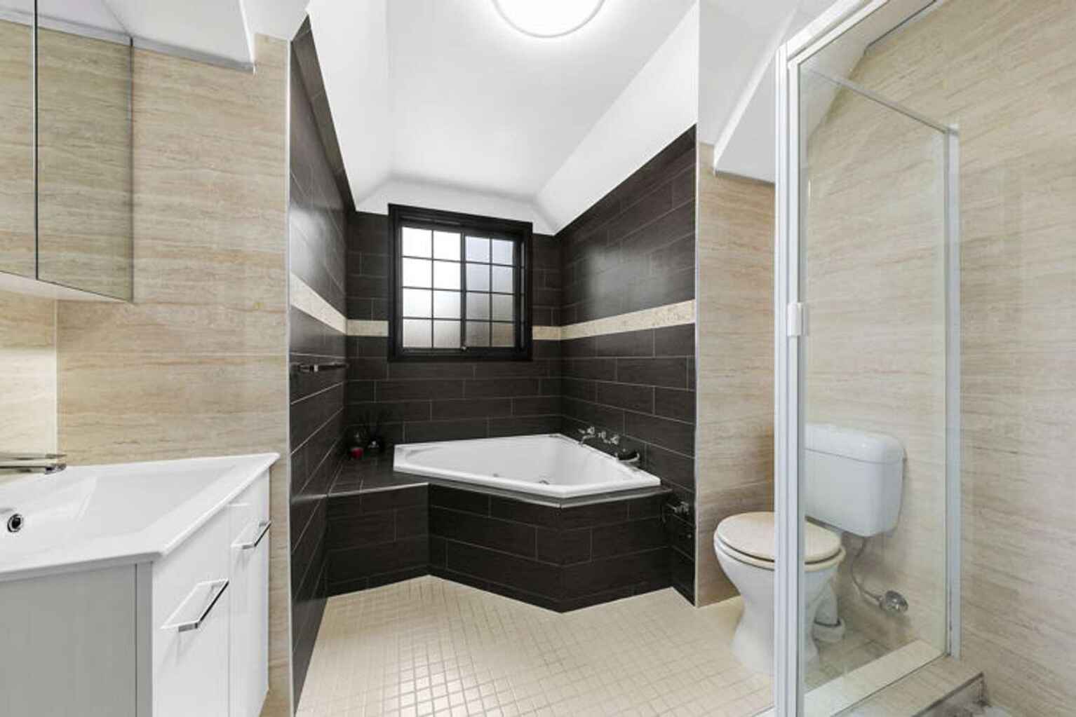 7/11-11A Ellis Street Merrylands