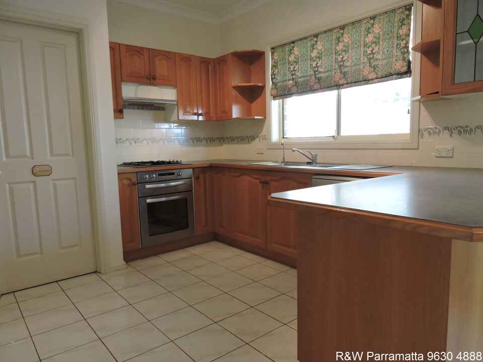 1 Whiteman Avenue Bella Vista