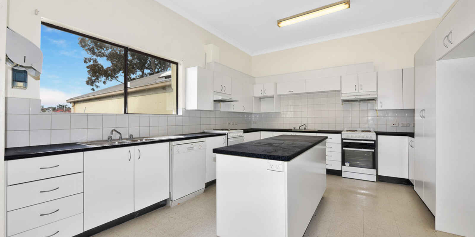 36-40 Station Street East Harris Park 36-40 Station Street East Harris Park