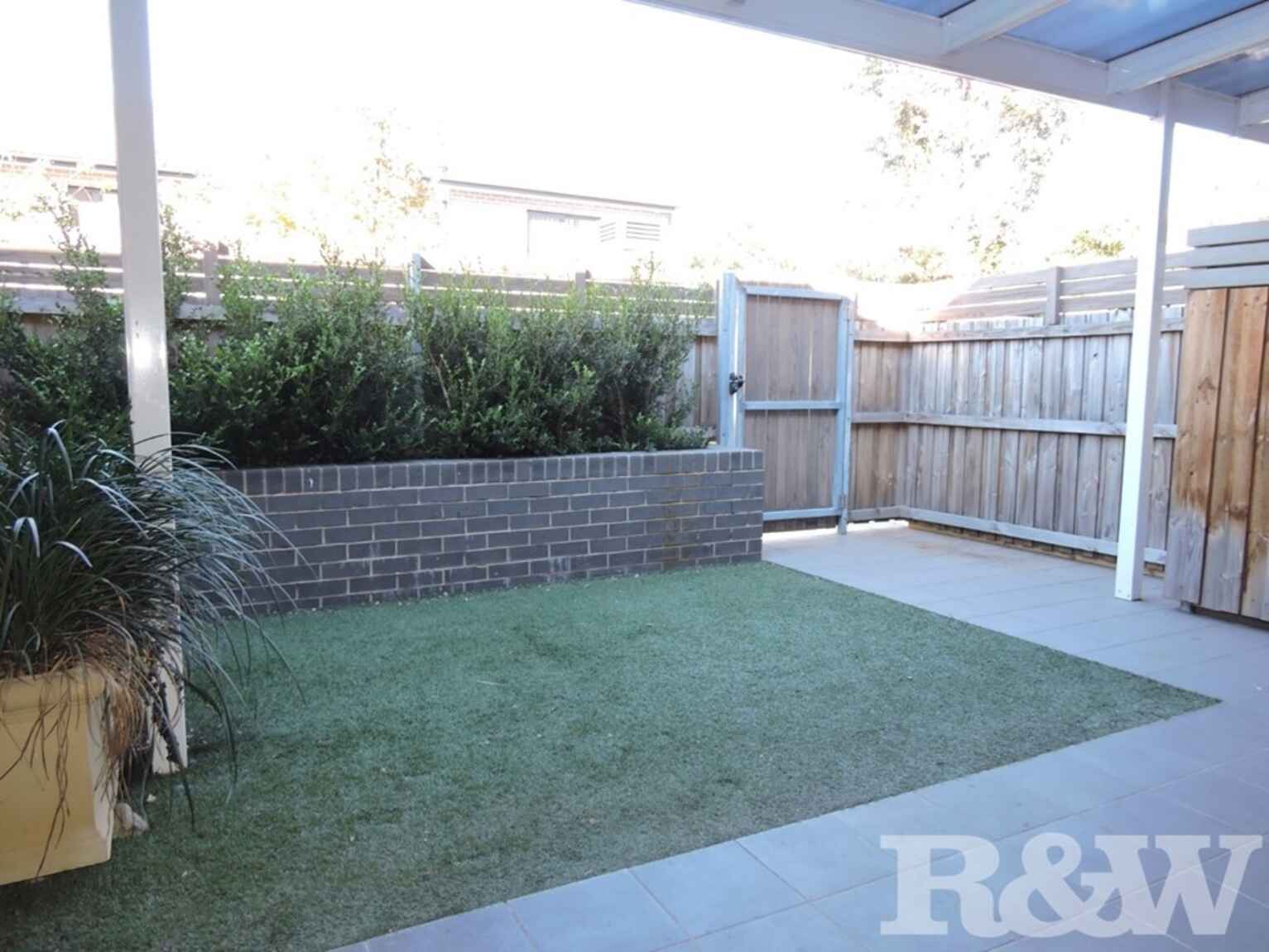 4/175 Kissing Point Road Dundas