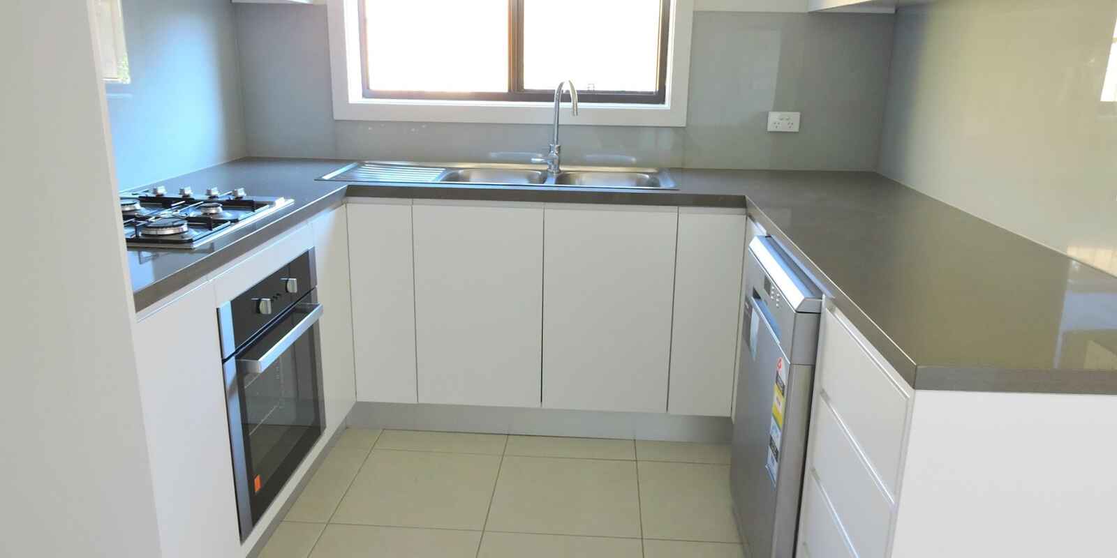 5/3-5 Graham Crescent Baulkham Hills 5/3-5 Graham Crescent Baulkham Hills