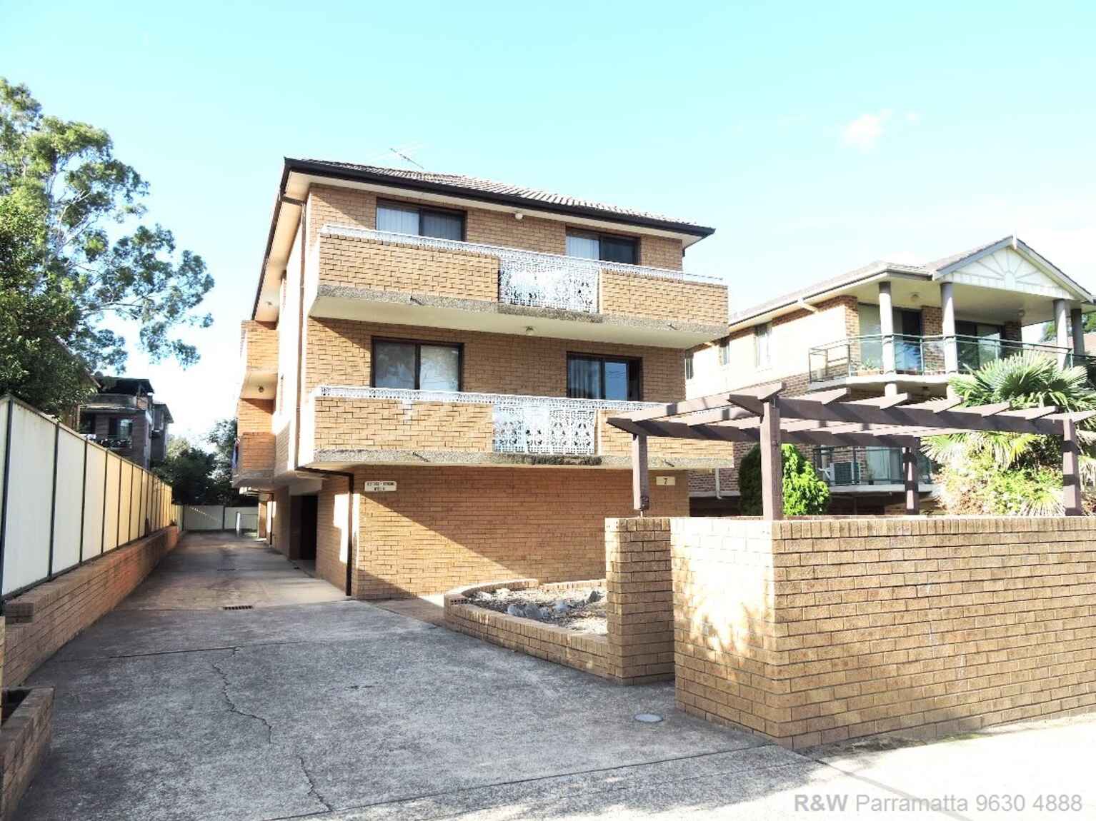 3/7 Jessie Street Westmead