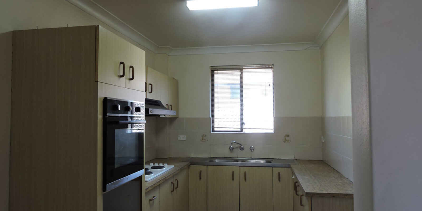 3/7 Jessie Street Westmead