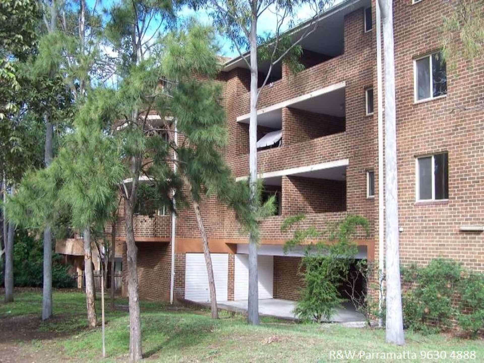 4/8-10 Queens Road Westmead