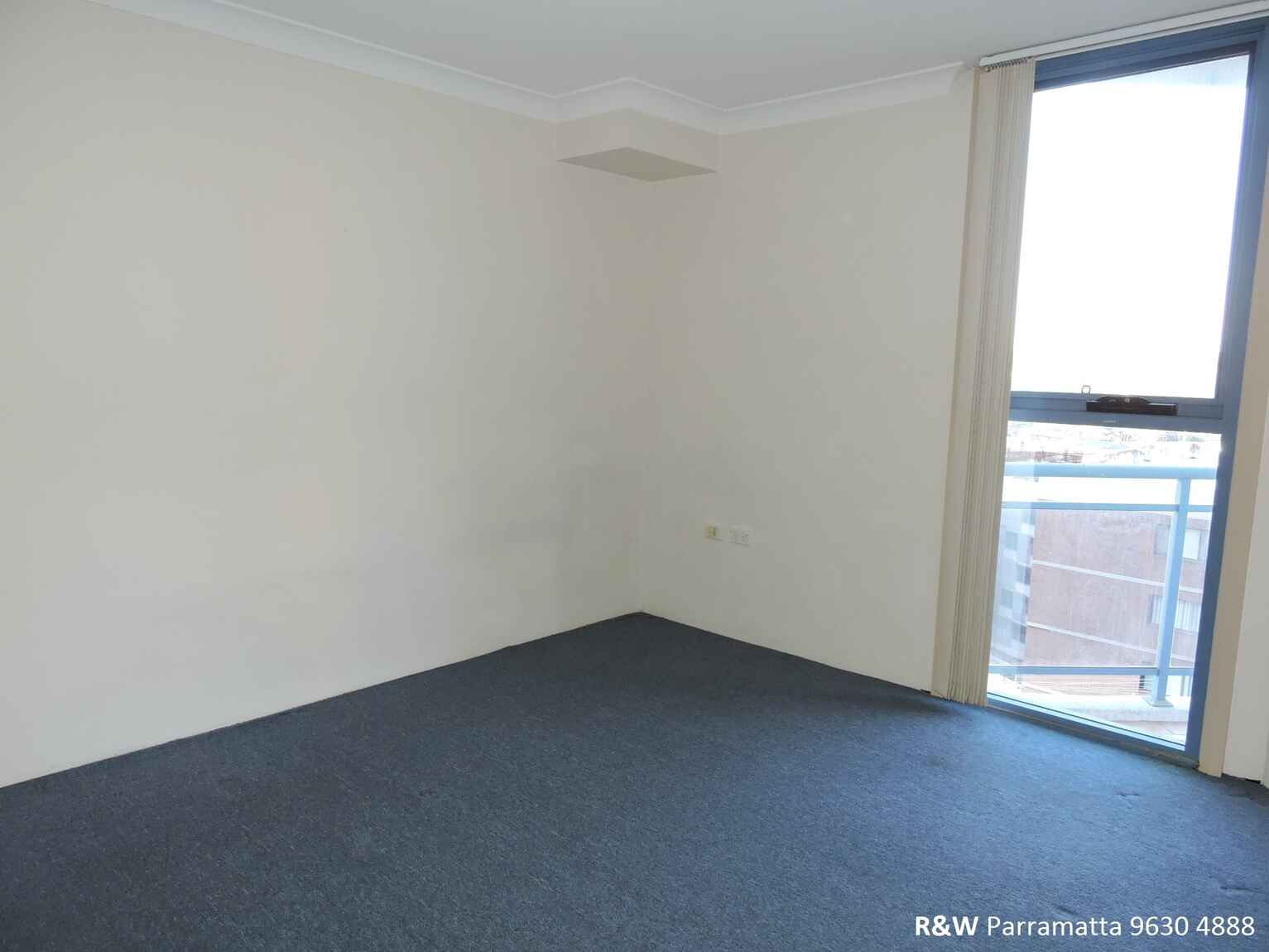 27/14 Hassall Street Parramatta