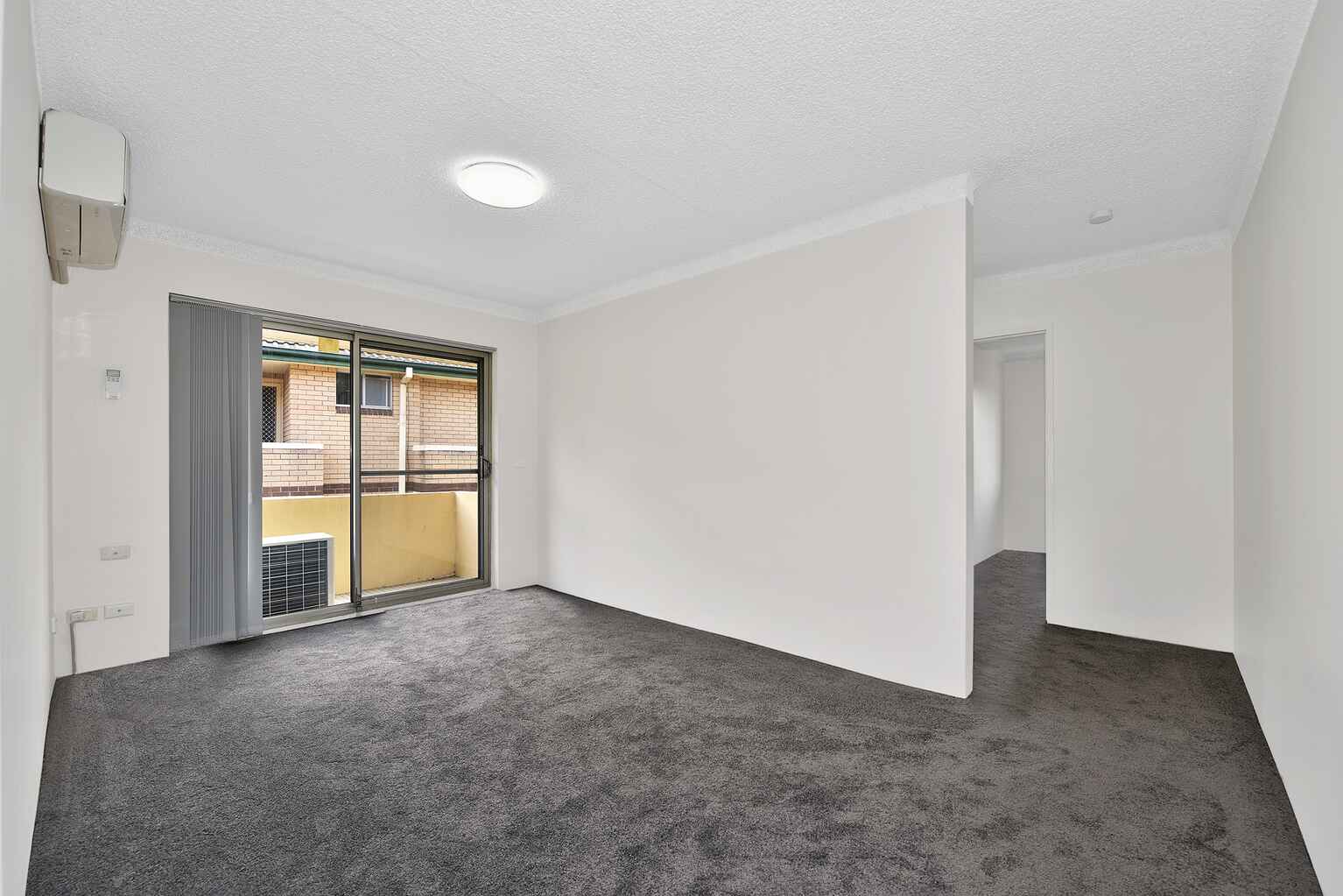 5/17 William Street North Parramatta