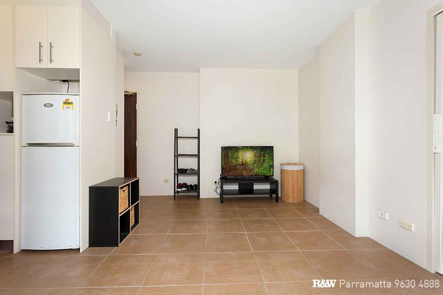 15/35 Campbell Street Parramatta