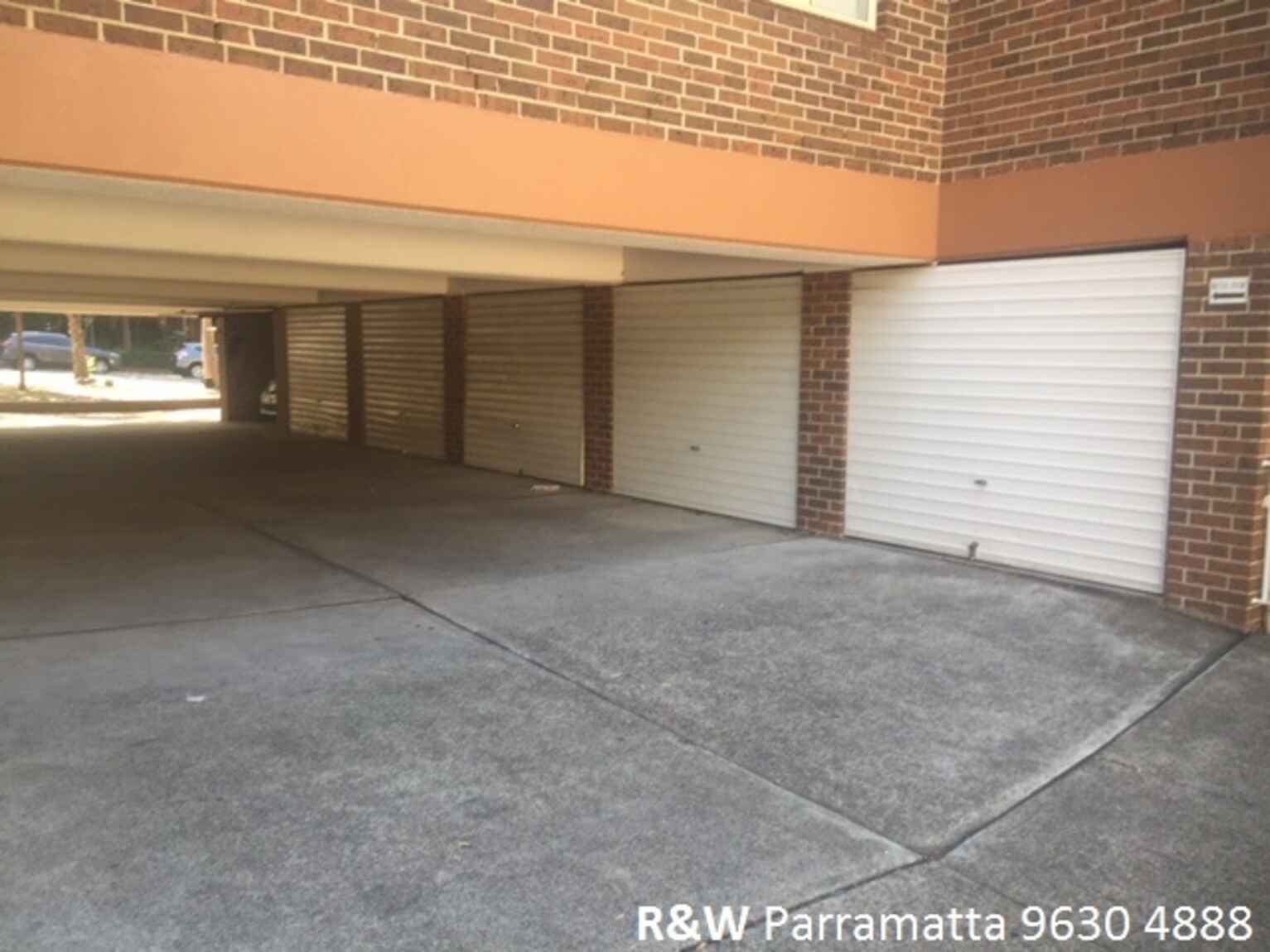 1/8-10 Queens Road Westmead