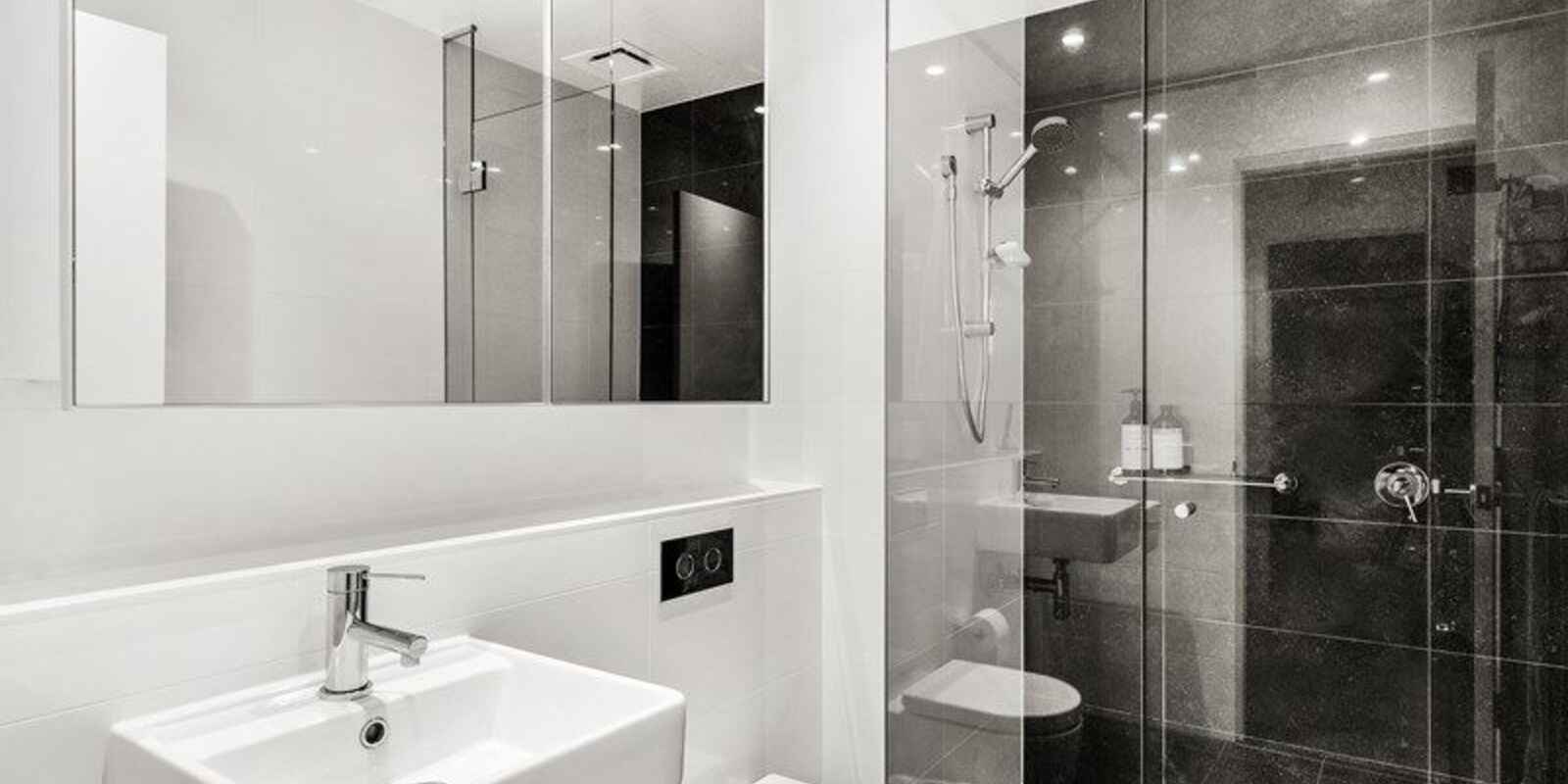 10806/2A Figtree Drive Sydney Olympic Park 10806/2A Figtree Drive Sydney Olympic Park