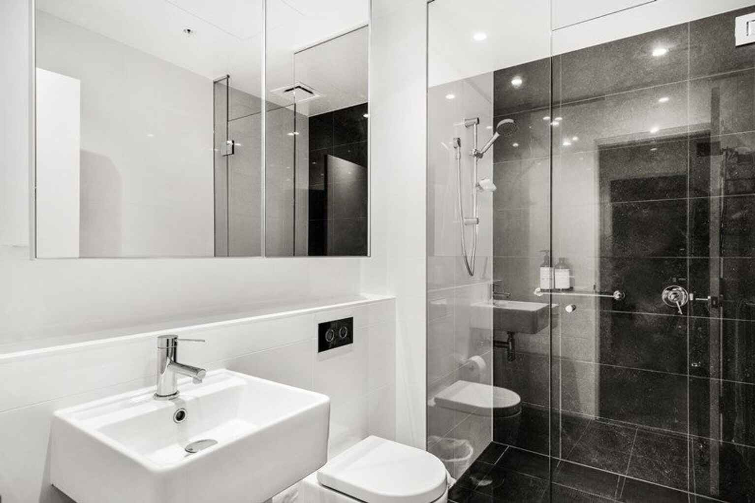 10806/2A Figtree Drive Sydney Olympic Park