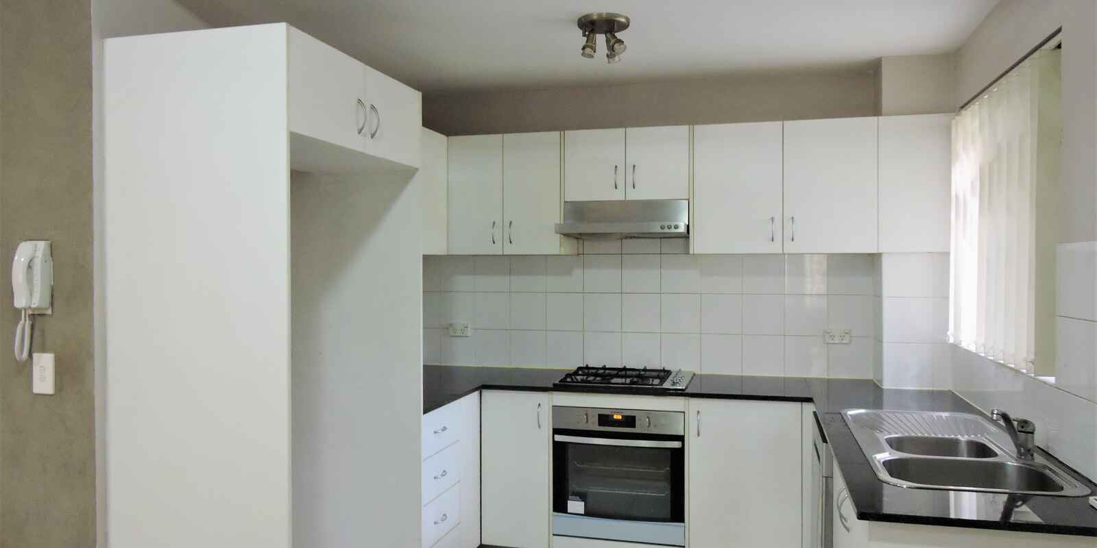 2/16 Pennant Hills Road North Parramatta